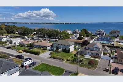 15 Marlin Road, East Quogue, NY 11942 - Photo 4