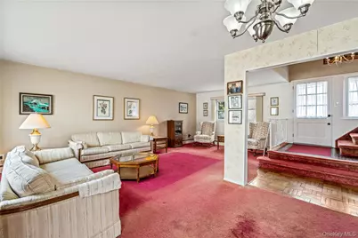 226 W 18th Street, Deer Park, NY 11729 - Photo 8