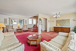 226 W 18th St, Deer Park, NY 11729 - Photo 6