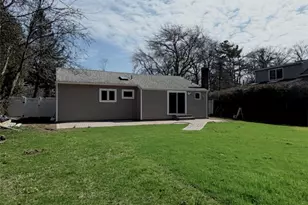 16 Lincoln Dr, Oakdale, NY 11769 - Photo 16