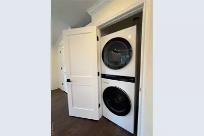 16 Lincoln Drive, Oakdale, NY 11769 - Photo 14