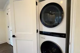 16 Lincoln Dr, Oakdale, NY 11769 - Photo 14