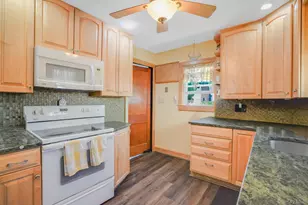 4 Crestwood Blvd, Poughkeepsie, NY 12603 - Photo 8