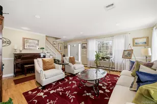 58 McGaw Ave, Lake Grove, NY 11755 - Photo 4