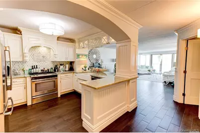 170 W Broadway #6G, Long Beach, NY 11561 - Photo 8