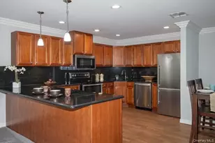 2200 Dolphin Ln, Holbrook, NY 11741 - Photo 6