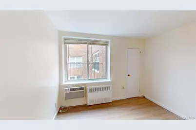 30 S Cole Avenue #6L, Spring Valley, NY 10977 - Photo 8