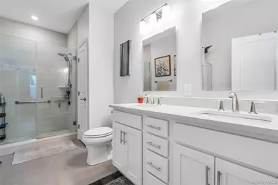 191 Belmont Circle, Yaphank, NY 11980 - Photo 16