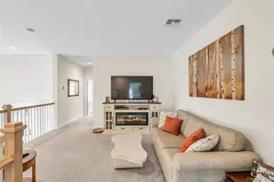 191 Belmont Cir, Yaphank, NY 11980 - Photo 18