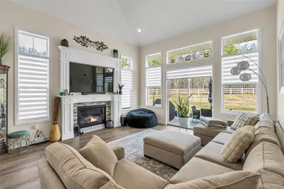 191 Belmont Circle, Yaphank, NY 11980 - Photo 12