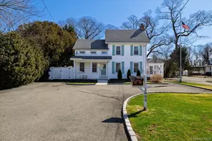 1885 Washington Ave, Seaford, NY 11783 - Photo 4