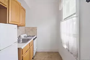 60-63 Catalpa Ave, Ridgewood, NY 11385 - Photo 22
