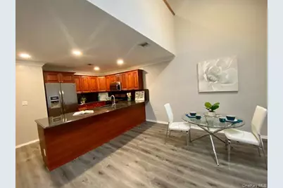 40 Neal #40, Setauket, NY 11733 - Photo 2