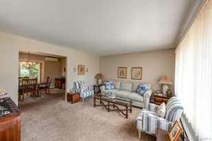 10 Wallace Dr, Plainview, NY 11803 - Photo 2