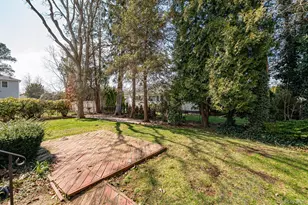 10 Wallace Dr, Plainview, NY 11803 - Photo 22