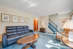 95 Horton Dr, Huntington Station, NY 11746 - Photo 4