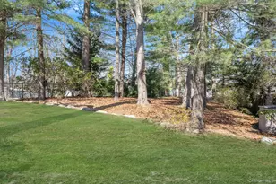 95 Horton Dr, Huntington Station, NY 11746 - Photo 22