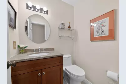 443 Genesee Court, Suffern, NY 10901 - Photo 2