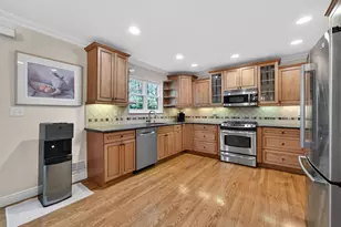 443 Genesee Ct, Suffern, NY 10901 - Photo 8