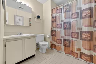 443 Genesee Ct, Suffern, NY 10901 - Photo 18