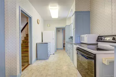 53-39 Bell Boulevard, Bayside, NY 11364 - Photo 10