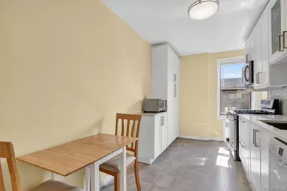 2 Windsor Terrace #6H, White Plains, NY 10601 - Photo 8