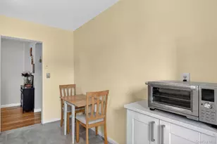 2 Windsor Terrace, White Plains, NY 10601 - Photo 14