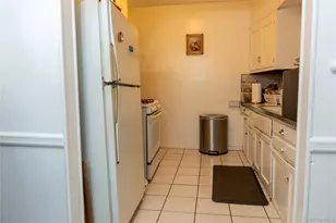 219-08 118th Ave, Cambria Heights, NY 11411 - Photo 4