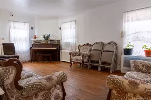 219-08 118th Ave, Cambria Heights, NY 11411 - Photo 8