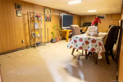 21908 118th Avenue, Cambria Heights, NY 11411 - Photo 18