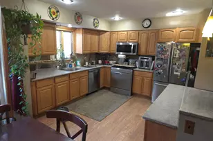 171 Shelter Rd, Ronkonkoma, NY 11779 - Photo 6