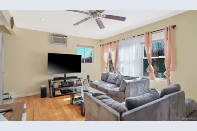 22 Somerset Road N, Amityville, NY 11701 - Photo 10