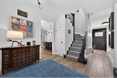 3 Beacon Hill Road, Port Washington, NY 11050 - Photo 4