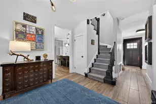 3 Beacon Hill Rd, Port Washington, NY 11050 - Photo 4
