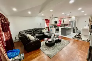 102-03 Rau Ct, Howard Beach, NY 11414 - Photo 10