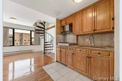 8714 57th Road #PHA, Elmhurst, NY 11373 - Photo 6