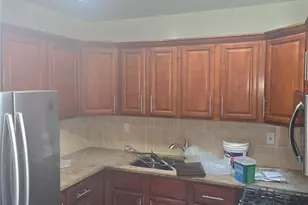 404 E 54th St, Brooklyn, NY 11203 - Photo 10