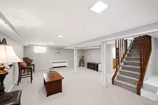 1221 Wantagh Oaks Gate, Wantagh, NY 11793 - Photo 18