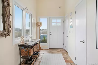 556 Dune Road, Westhampton, NY 11977 - Photo 4