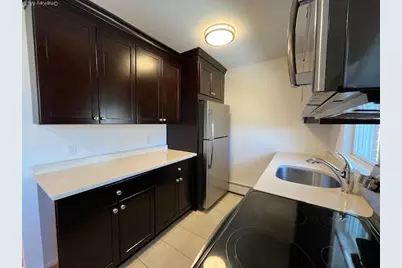 100 Manhasset Avenue #B2, Port Washington, NY 11050 - Photo 6