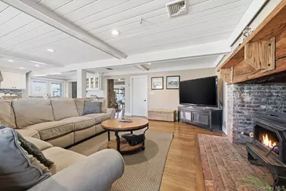 114 Araca Road, Babylon, NY 11702 - Photo 18