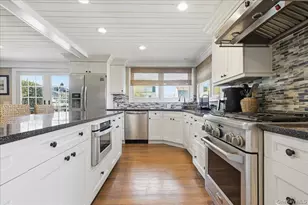 114 Araca Rd, Babylon, NY 11702 - Photo 12