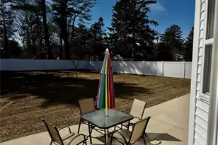 87 N Howell Ave, Centereach, NY 11720 - Photo 16