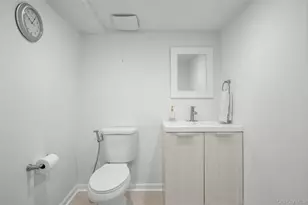 70 Breckenridge Ave, Port Chester, NY 10573 - Photo 20