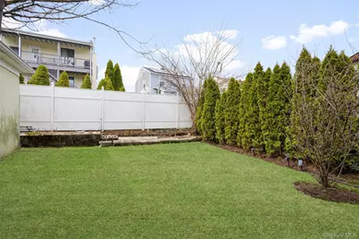 70 Breckenridge Avenue, Port Chester, NY 10573 - Photo 22