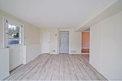 70 Boulevard Avenue, West Islip, NY 11795 - Photo 26