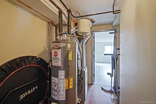 70 Boulevard Ave, West Islip, NY 11795 - Photo 34