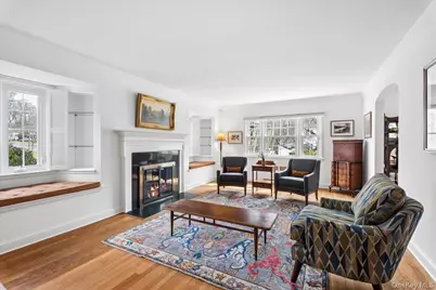 147 Norman Road, New Rochelle, NY 10804 - Photo 2