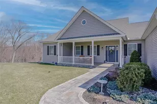 23 Swan Hollow, New Windsor, NY 12553 - Photo 4