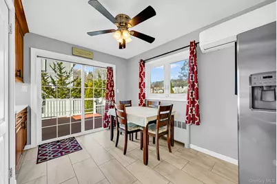 7 Gedney Avenue, Smithtown, NY 11787 - Photo 10